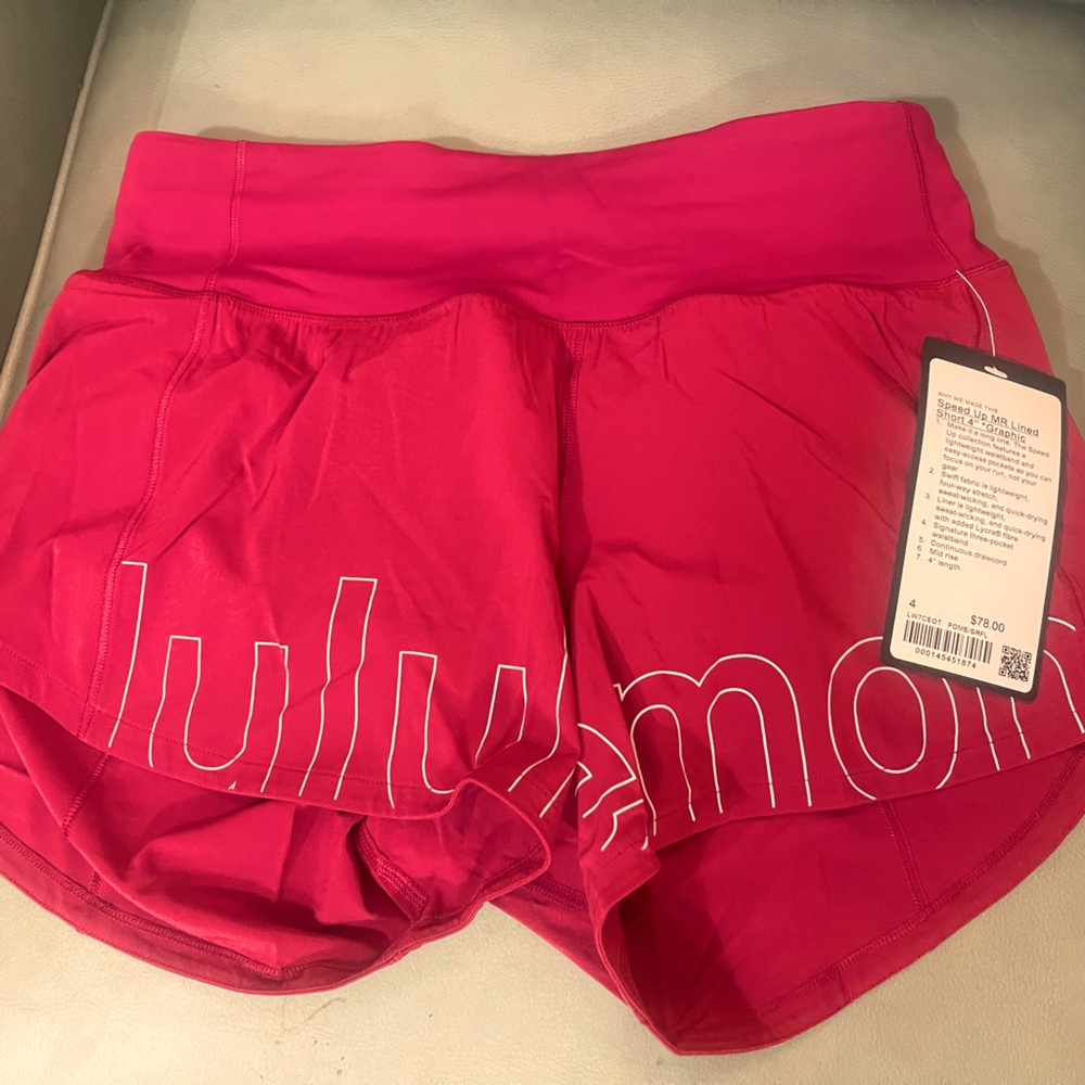 Lululemon logo shorts nwt